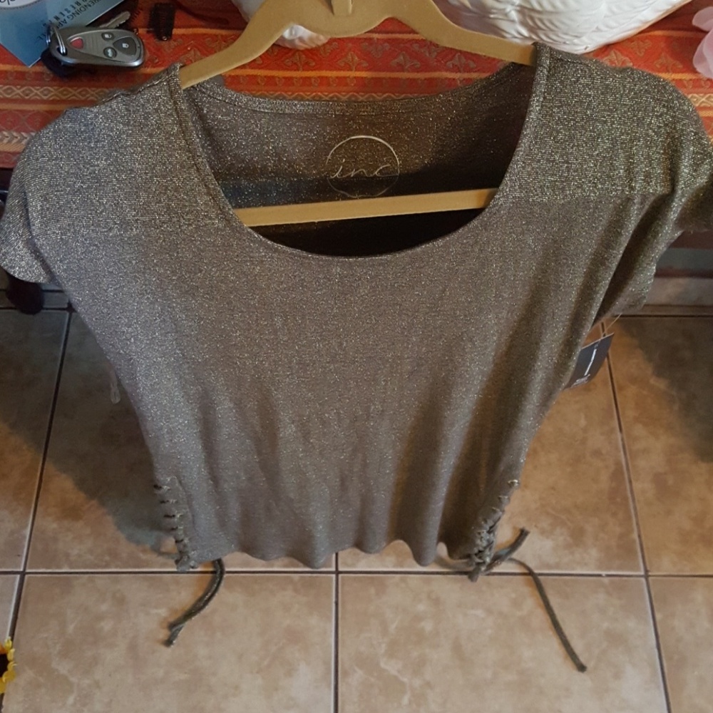 Blouse - Picture 3 of 3